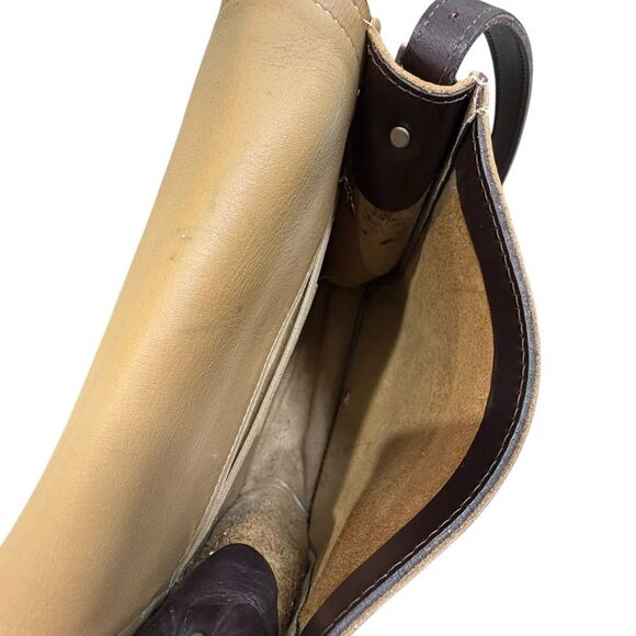 Vintage Coach Monterey Crossbody Bag – Glove-Tanned Leather – British Tan - Picture 9 of 13